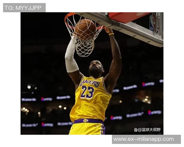 湖人本赛季对阵鹈鹕三战全胜展现强大实力与稳定表现