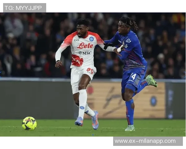 前裁判批评迪洛伦佐缺乏体育道德那不勒斯官方强烈反驳并发声谴责